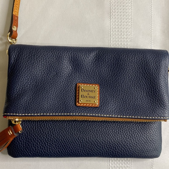 Black Dooney & Bourke Pebble Leather Foldover Purse Crossbody Pockets Dark Navy - Picture 2 of 12